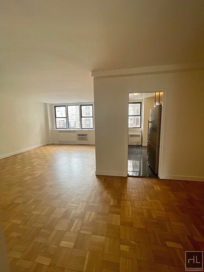 Building Photo - East 79th Street