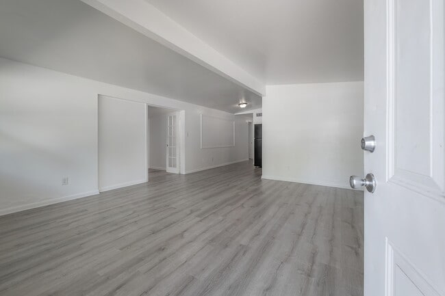 Foto del edificio - 4017 N Seminole Ave