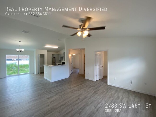 Foto del edificio - Custom Home - Desirable SW Ocala neighborh...