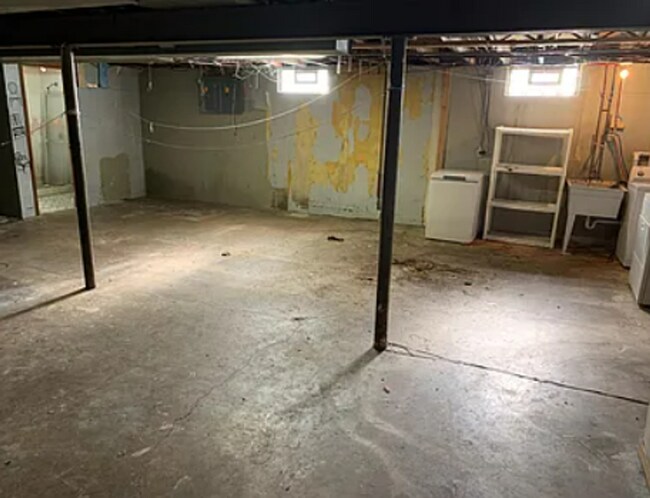 Foto del edificio - 5830 N 61st St
