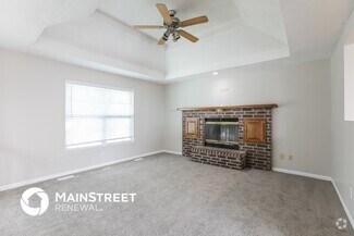 Building Photo - 810 N Sioux Ave