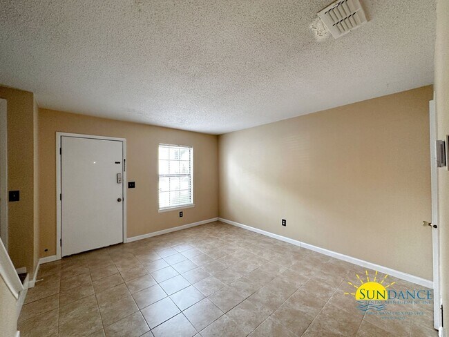 Foto del edificio - Centrally located Fort Walton Beach Townho...