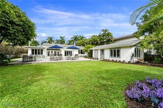 Building Photo - 134 16th Ave S Building Photo - 134 16th Ave S