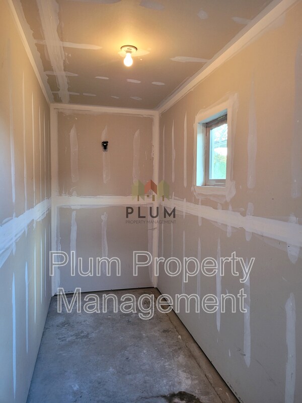 Foto del edificio - 1936 S 5th St W