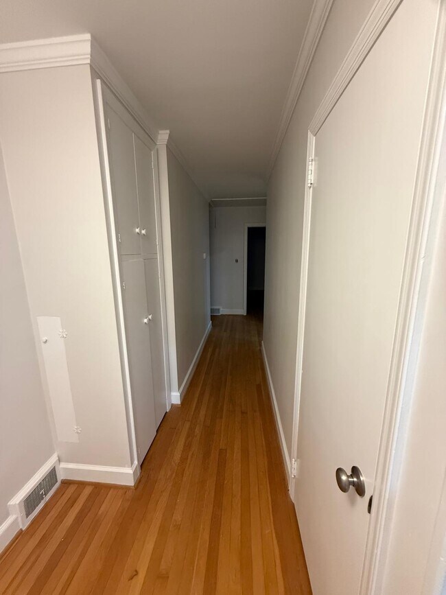 Foto del edificio - 2110 Villa Dr