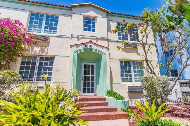 Foto del edificio - 741 15th St