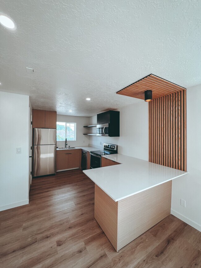 Kitchen - 282 E Downington Ave