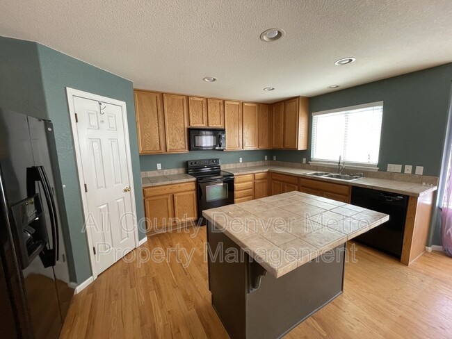Foto del edificio - 10553 Garfield St