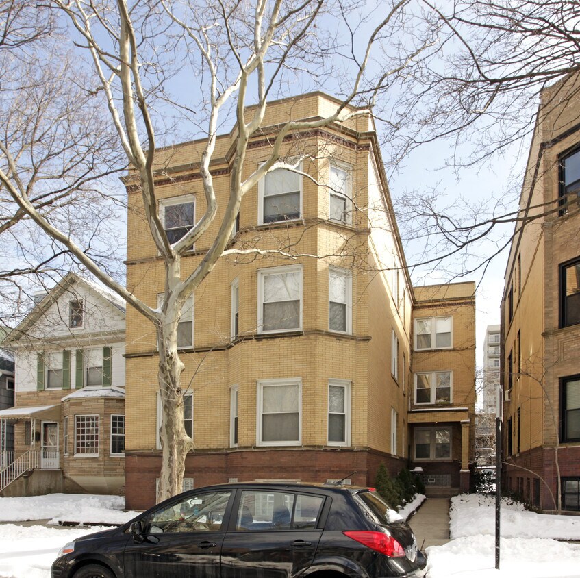 Primary Photo - 6227-6229 N Magnolia Ave
