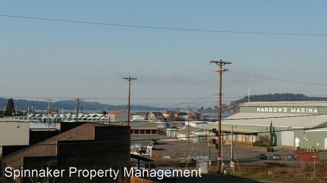 Foto del edificio - 2 br, 2.5 bath House - 8822 19th St. W.