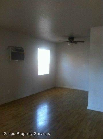 Building Photo - 2700 Carver Rd