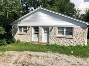 Building Photo - 1400 1/2 College St