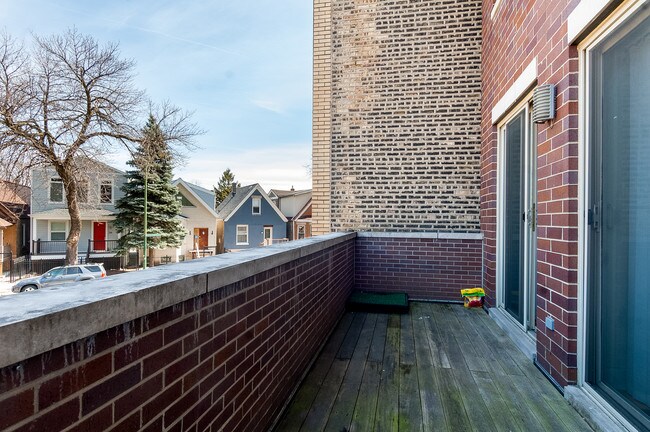 Foto del edificio - 2516 N Willetts Ct