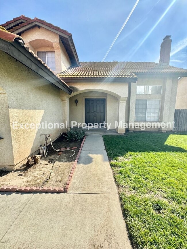 Foto del edificio - Ready to move in 3 bed 3 bath home!