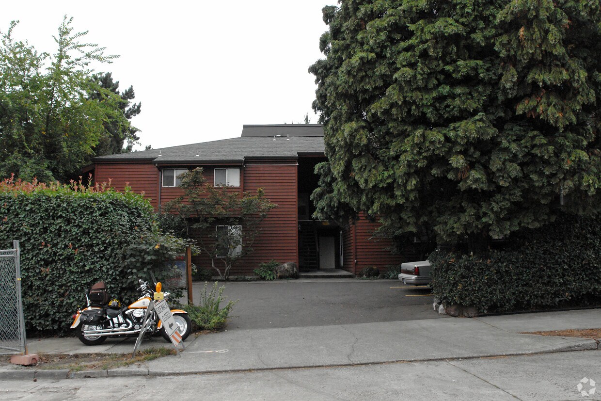 Foto del edificio - 1726-1736 SE Insley St