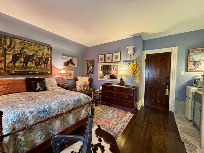 Foto del edificio - 425 S Washington St