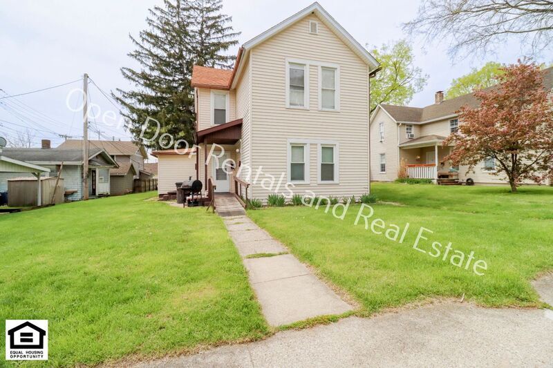 1905 Hillside Ave Unit Apt 2, Fort Wayne, IN 46805 Condo for Rent in