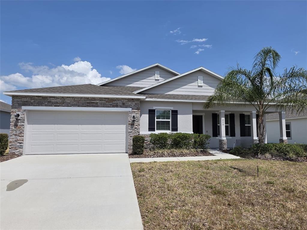 Foto principal - 206 Barrington Dr