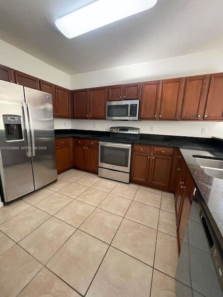 Photo - 8620 NW 97th Ave Apartment