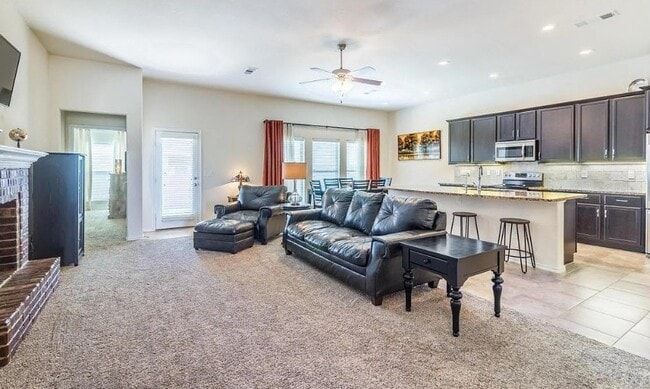 Foto del edificio - 7307 Wilkerson St