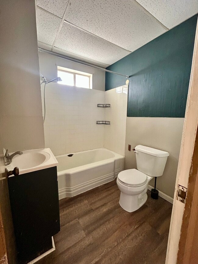 Foto del edificio - Tenth Street Apartments