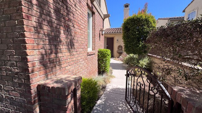 Foto del edificio - Luxury 4 Bedroom Home in La Costa Greens