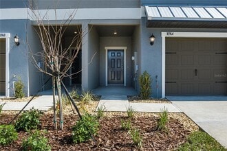 Building Photo - 10964 65th Ter E