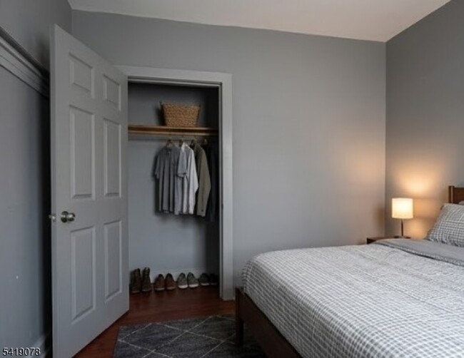 Foto del edificio - 73 4th St