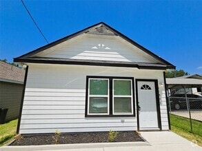 Building Photo - 11897 Nelwood St