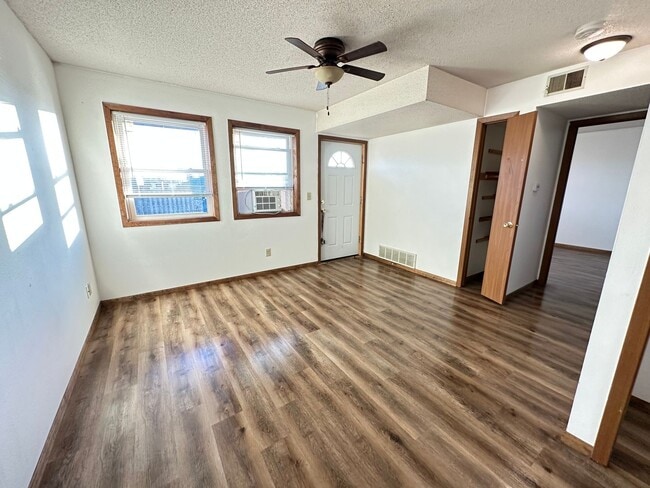Interior Photo - Jefferson Street Apartments