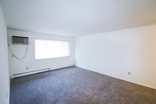 Foto del edificio - Sutton Avenue Apartments