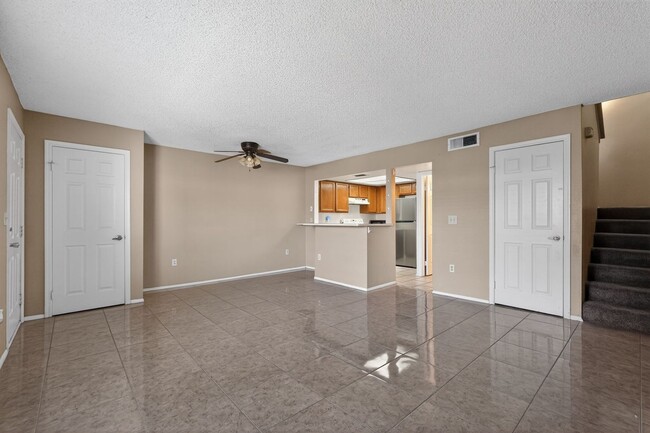 Building Photo - Charming 2BR Condo in Mesa