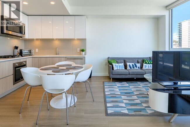 Building Photo - 618 Carnarvon St