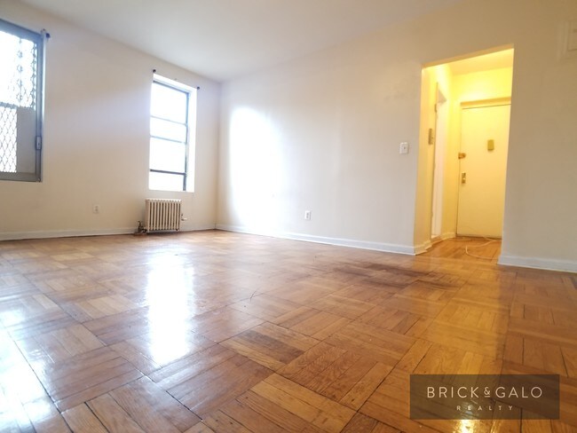 Foto del edificio - 50 Lincoln Rd