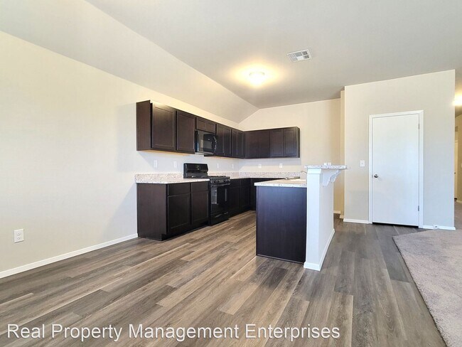 Foto del edificio - 4 br, 2 bath House - 1411 Chuck Wagon Dr