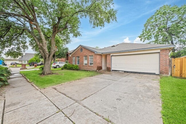 Building Photo - 14915 Dunster Ln