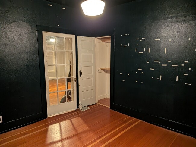 Foto del edificio - 2405 NE 49th Ave