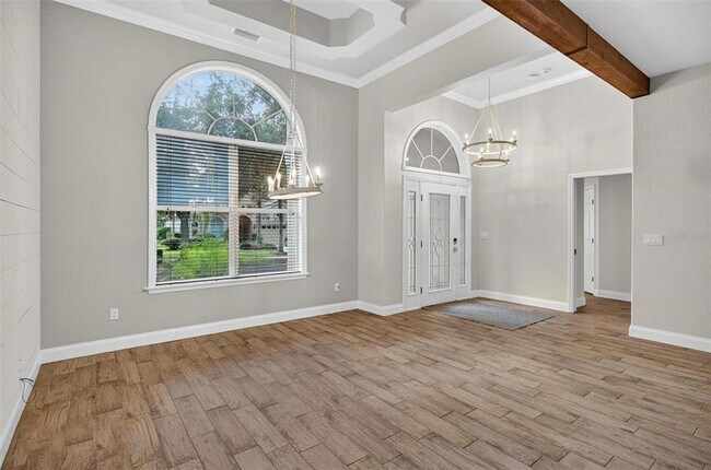 Foto del edificio - 5 Village View Dr