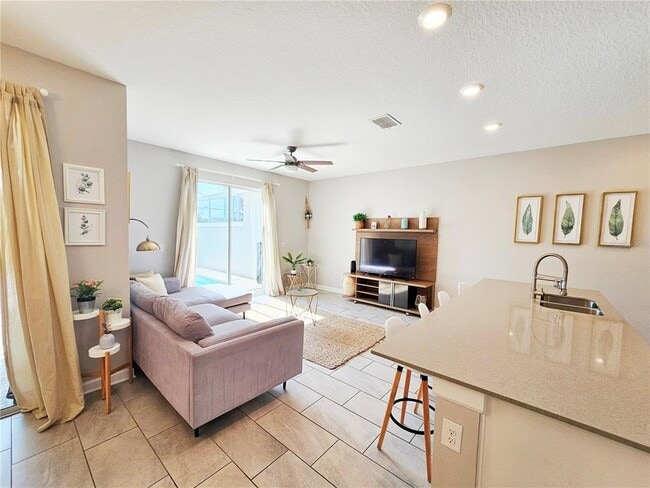 Building Photo - 850 Pebble Beach Dr