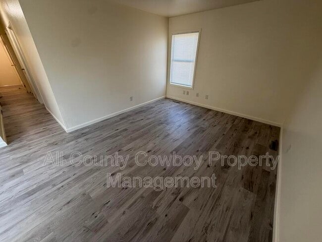 Building Photo - 230 Norma Ct