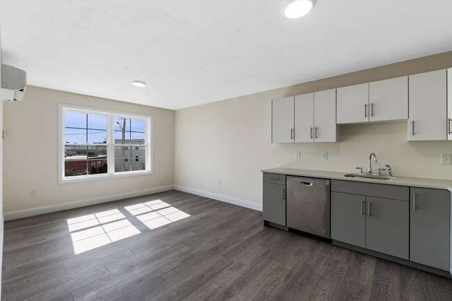 Foto del edificio - 472 Essex St