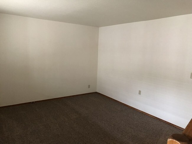 Foto del edificio - 1483 E Carter Ln