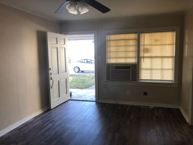 Building Photo - SOUTH FORK-SOUTH 22ND DUPLEX