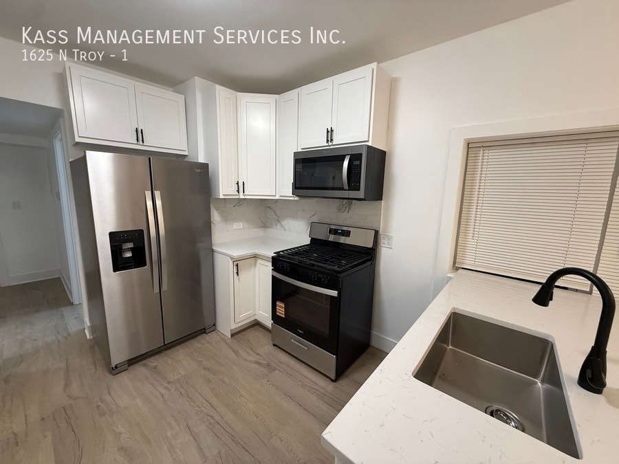 1625 N Troy-1 - 1625 N Troy-1