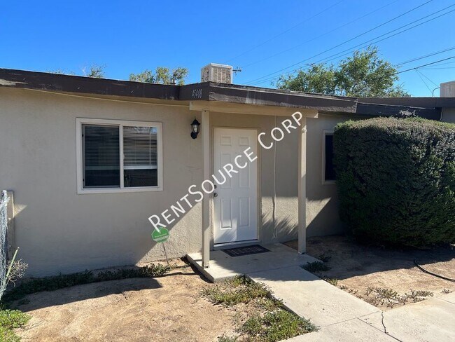 Building Photo - 2 Bedroom Single Story Duplex for Rent in ...