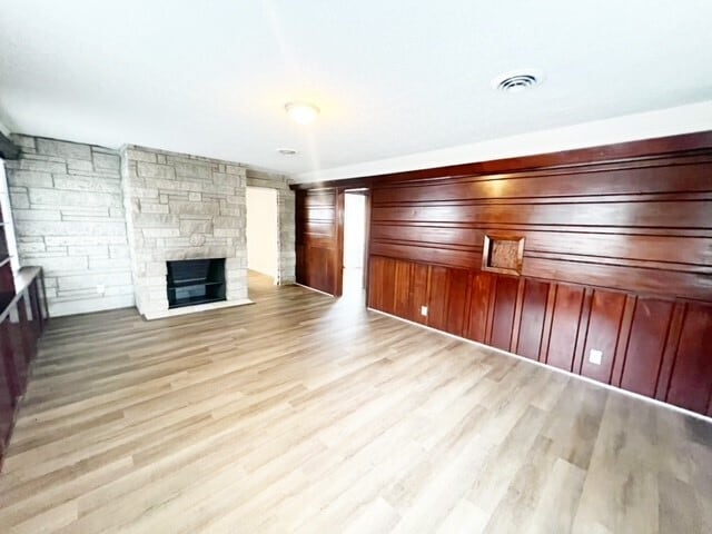 Foto del edificio - 743 N Luett Ave