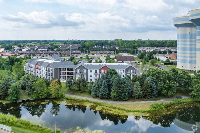 Building Photo - The Zelle at Polaris