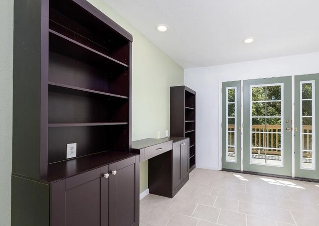 Foto del edificio - 1088 Palomino Rd