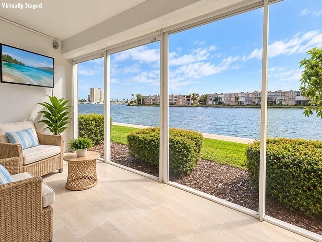 Foto del edificio - 7625 Sun Island Dr S