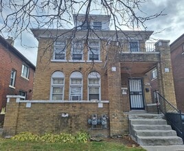 Building Photo - 2333-2335 W Grand St